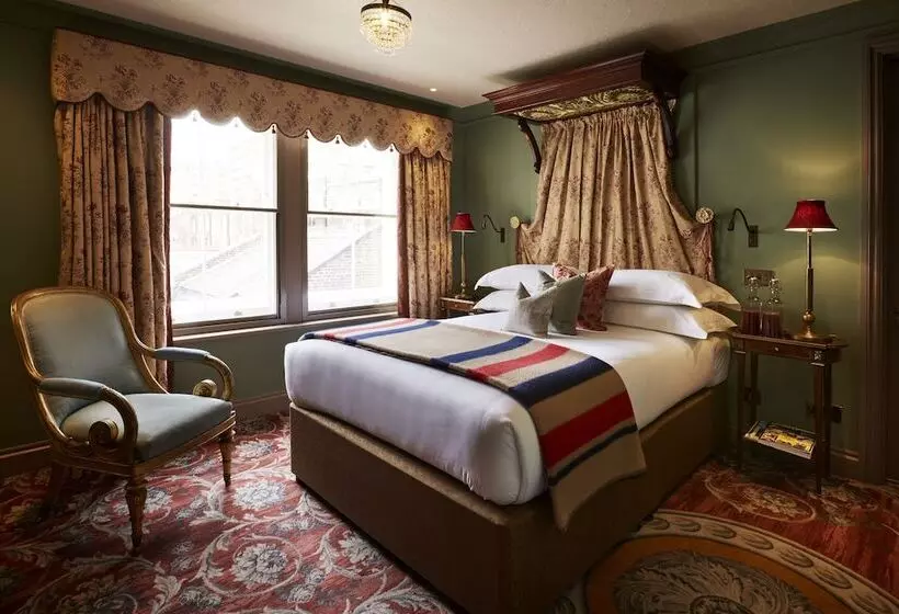 Deluxe Room, The Zetter Marylebone