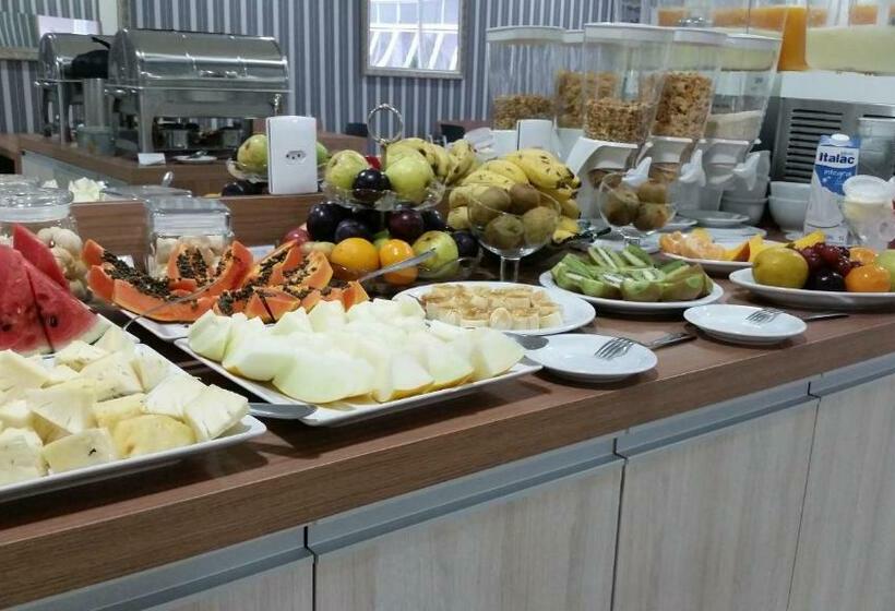 标准单人间, Valerius Palace