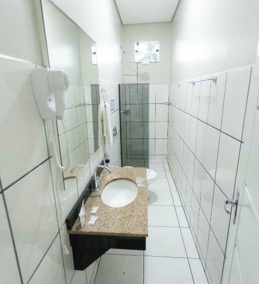 标准单人间, Valerius Palace