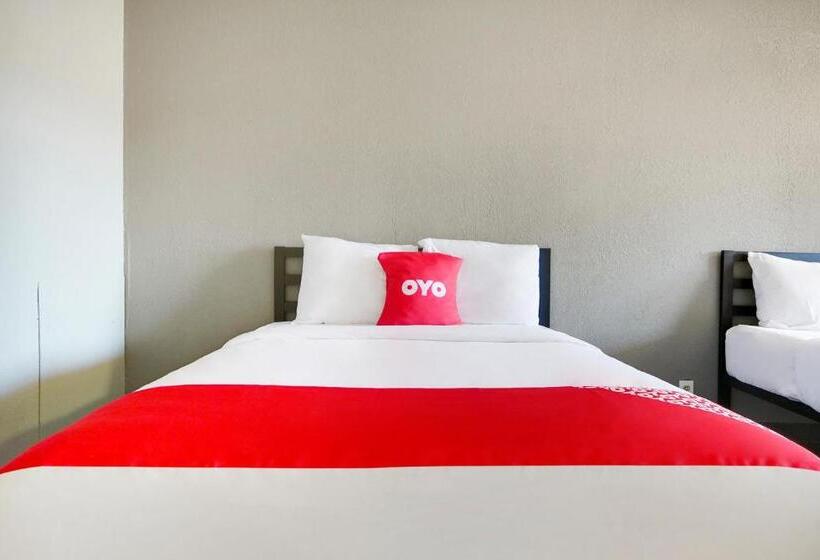 غرفه قياسيه سريرين مزدوجين, Petersburg Va I 95 & E Washington St