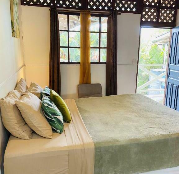 豪华房间, Lizard King Hotel & Suites