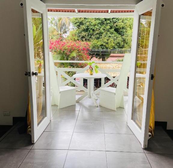 豪华套房, Lizard King Hotel & Suites