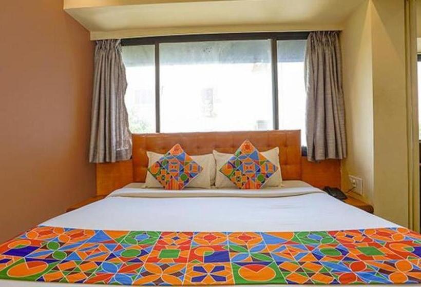 اتاق لوکس, Fabexpress Jayshree   Nr Mumbai International Airport