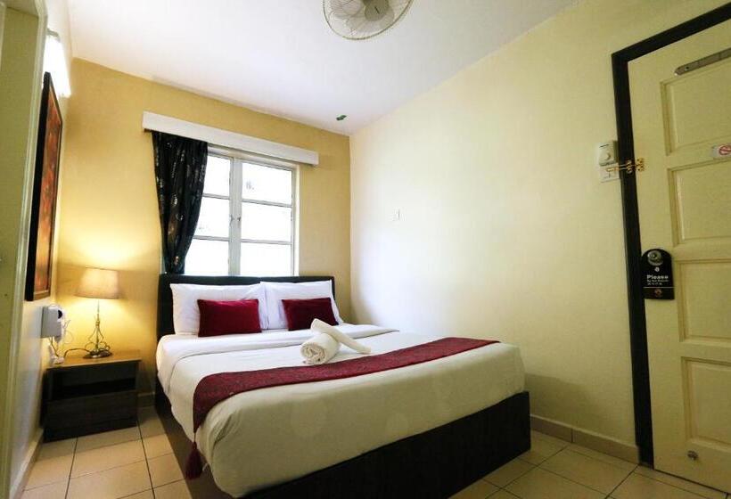 غرفة قياسية, Golden Lodge