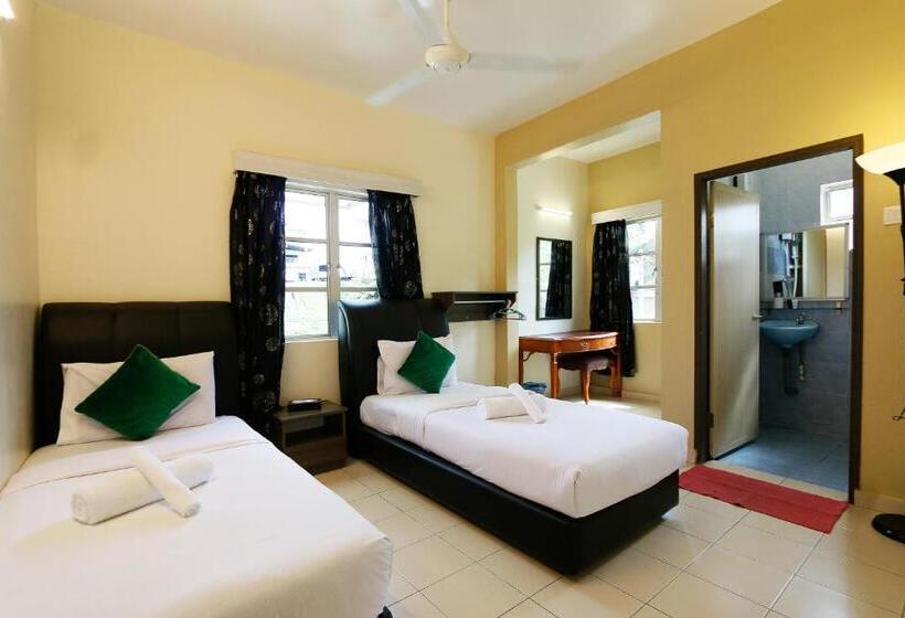 غرفة قياسية, Golden Lodge