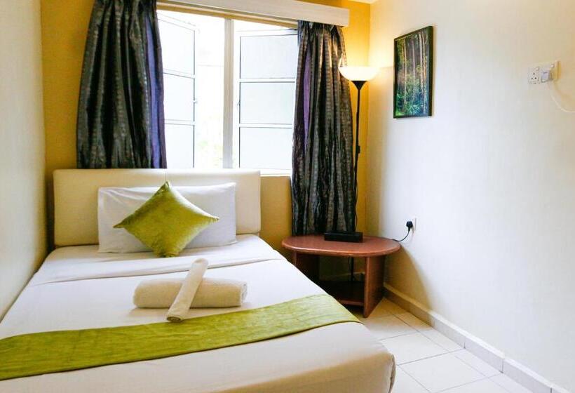 اتاق اکونومی یک تخته, Golden Lodge