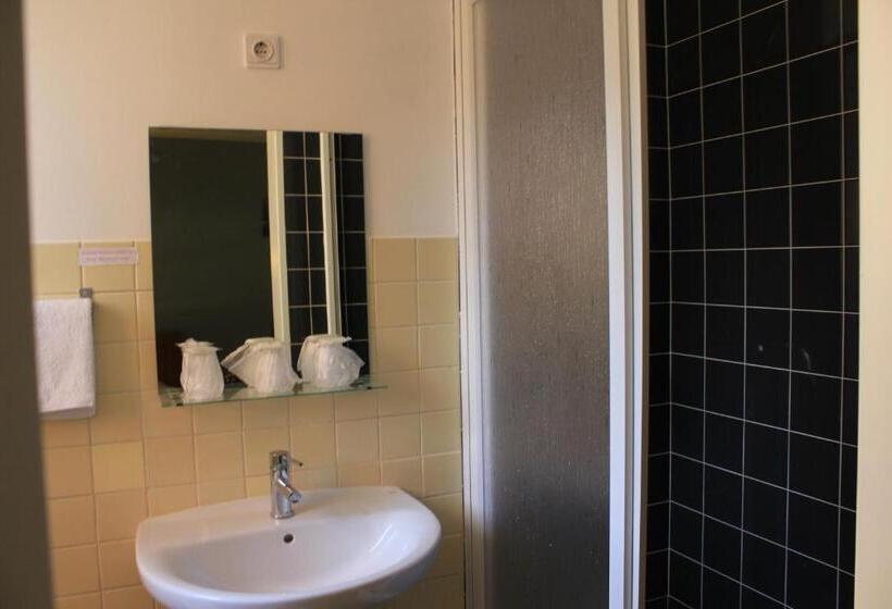 Quarto Triplo Standart, Residencial Duque De Saldanha