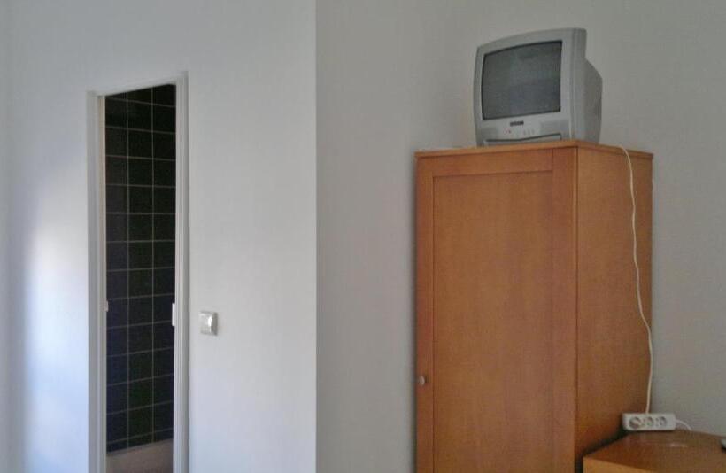 Quarto Triplo Standart, Residencial Duque De Saldanha