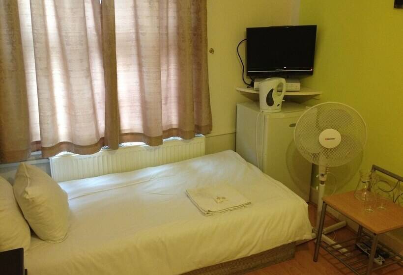 חדר אקונומי יחיד, City View Hotel Roman Road