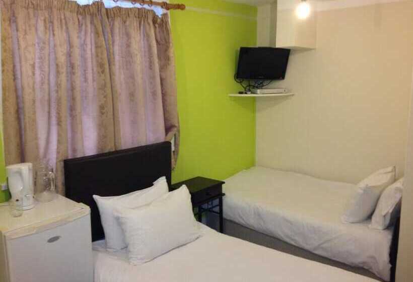 חדר סטנדרט לשלושה, City View Hotel Roman Road