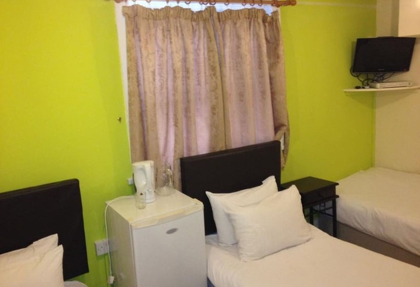 Трежместный Номер Economy, City View Hotel Roman Road