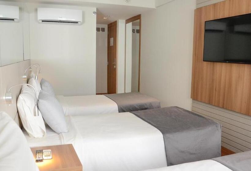 Quarto Triplo Estandar, Atlantico Travel Copacabana