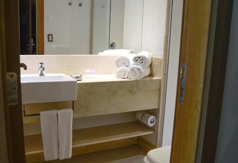 Deluxe Neljän Hengen Huone, Atlantico Travel Copacabana