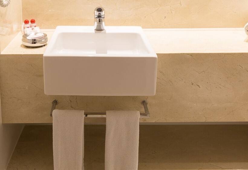 Deluxe Kolmen Hengen Huone, Atlantico Travel Copacabana