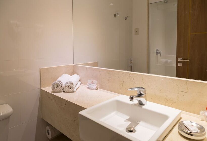 Quarto Triplo Deluxe, Atlantico Travel Copacabana