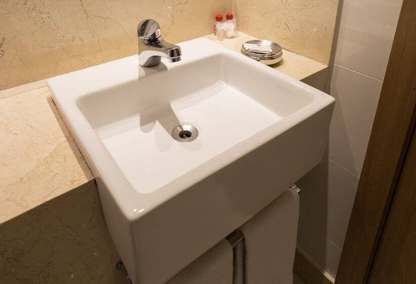 Quarto Deluxe, Atlantico Travel Copacabana