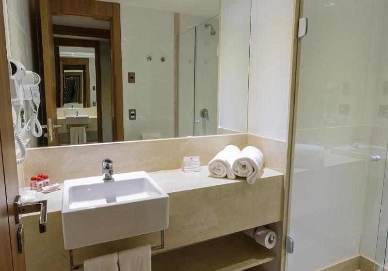 Quarto Triplo Estandar, Atlantico Travel Copacabana