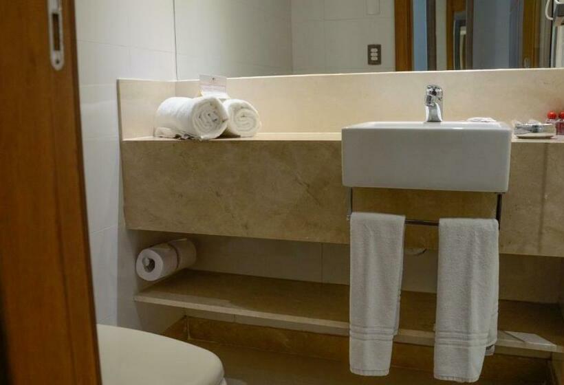 Quarto Estandar, Atlantico Travel Copacabana