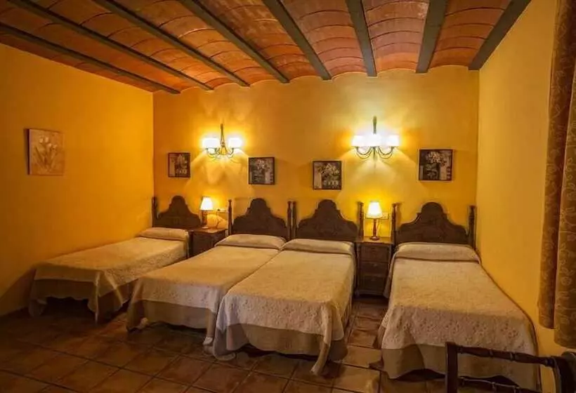 Standard Triple Room, Bodega La Venta