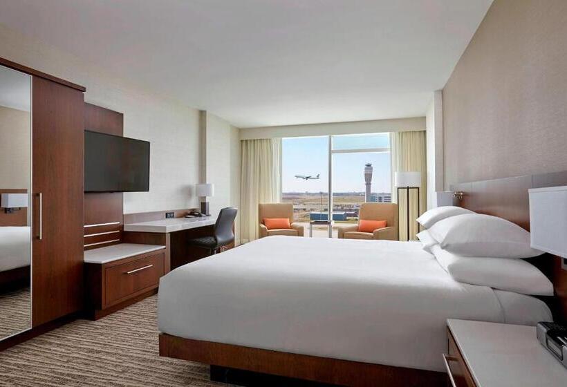 חדר סטנדרט עם מיטת קינג, Calgary Airport Marriott Interminal