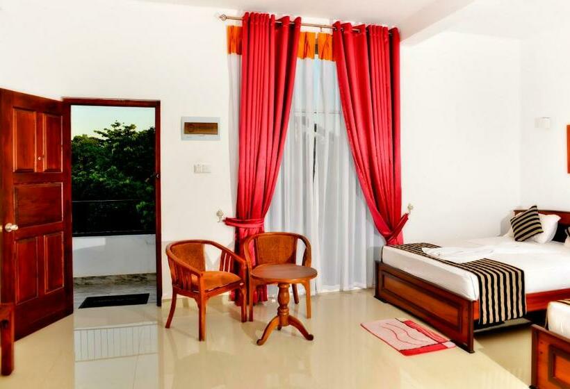 Номер Стандарт Трехместный, Ceylan Lodge