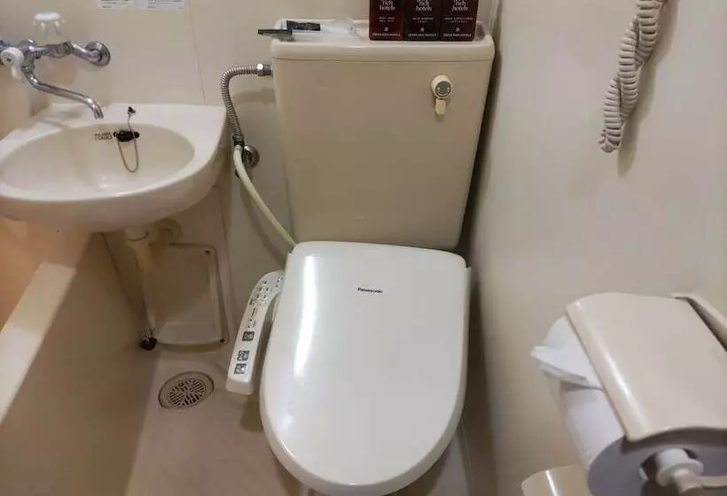 Standard Yhden Hengen Huone, Kenchomae Green