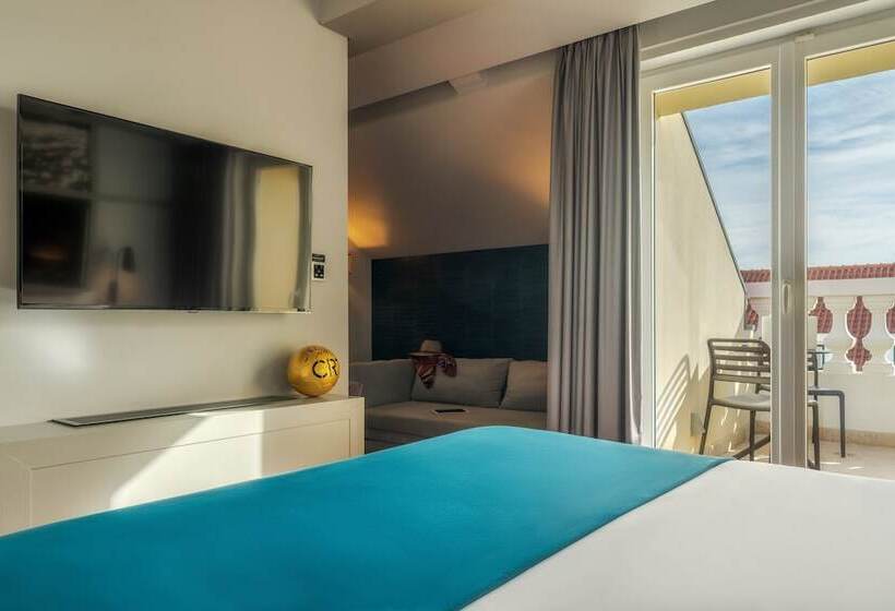 اتاق سوپریور با چشمانداز شهر, Pestana Cr7 Lisboa
