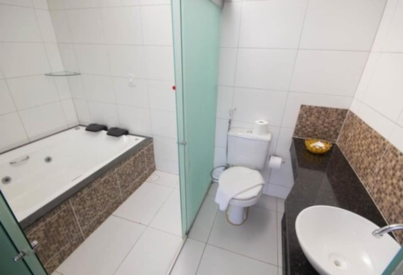 带海景及按摩浴缸标准房间, Pousada Dos Jangadeiros