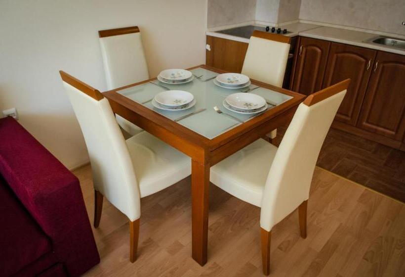 带1个卧室的带阳台的公寓, Prestige Fort Beach Full Board