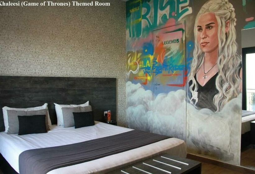 اتاق استاندارد, Rise Street Art