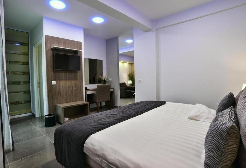 سوئیت سینیور, Rise Street Art