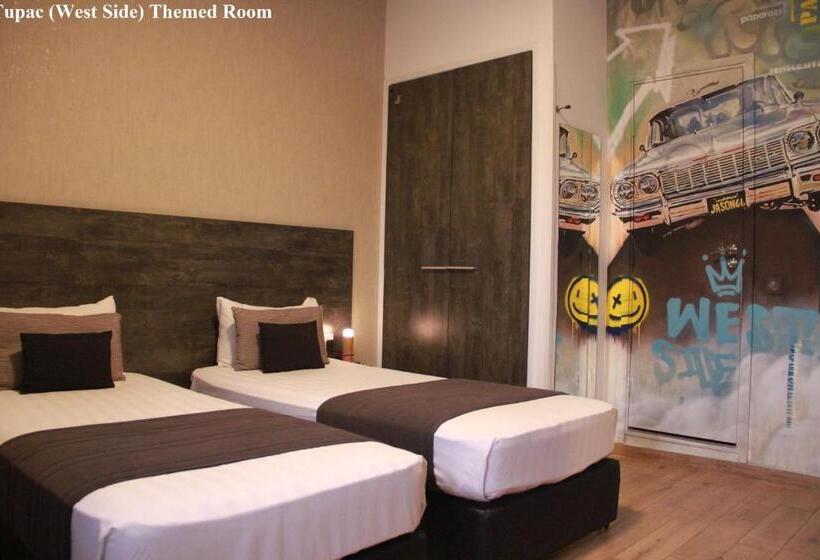 اتاق استاندارد, Rise Street Art