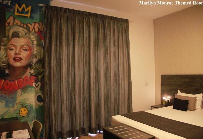 اتاق استاندارد, Rise Street Art