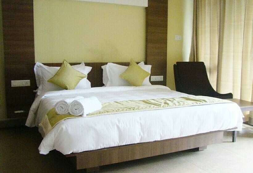 Deluxe Room Mountain View, The Mountain Courtyard Thekkady