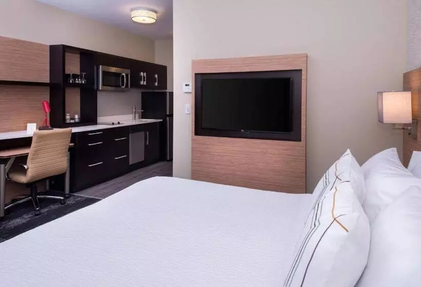 キングサイドベッドのスタンダードワンルーム, Towneplace Suites By Marriott Saskatoon