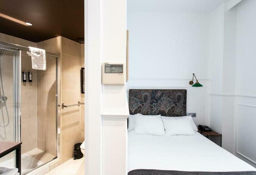 اتاق اکونومی, Trueba