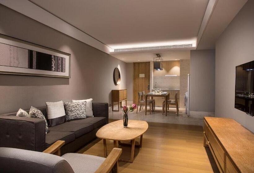 Люкс Deluxe 2 Спальни, Wyndham Sanya Bay