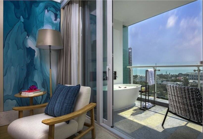 اتاق لوکس با چشمانداز دریا, Wyndham Sanya Bay