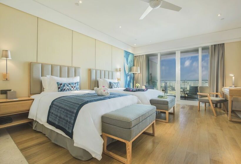 اتاق لوکس با چشمانداز دریا, Wyndham Sanya Bay