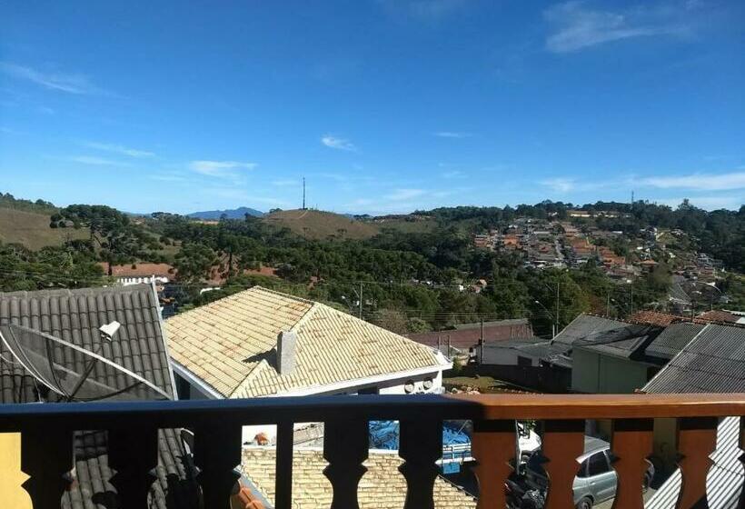 4인용 스탠다드 룸, Pousada Heron