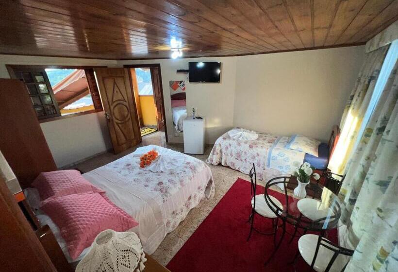 4인용 스탠다드 룸, Pousada Heron