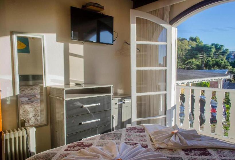 4인용 스탠다드 룸, Pousada Heron