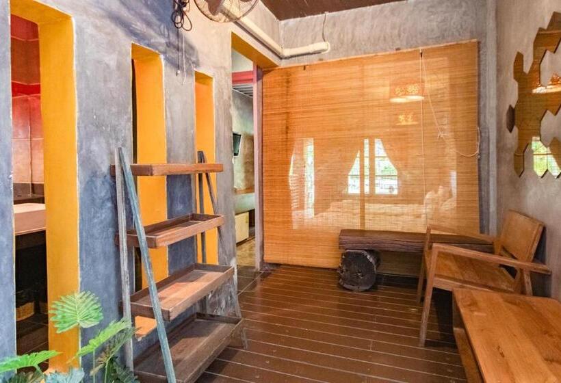 غرفة ديلوكس سرير كينج, Namsai Resort Kanchanaburi