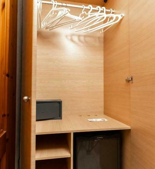 Quarto Estandar Vista Jardim, Xenios Zeus