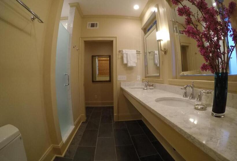 Номер Стандарт, Catherine Ward House Inn