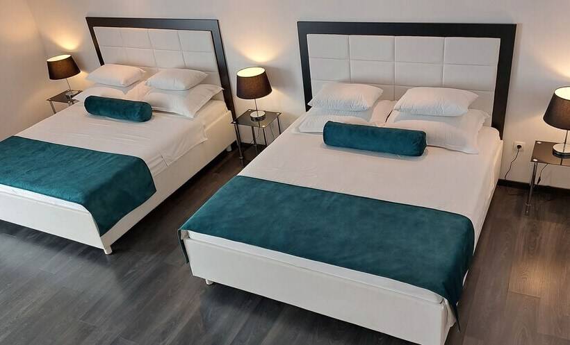 جناح عائلي, Refresh Boutique Suites   Central Point