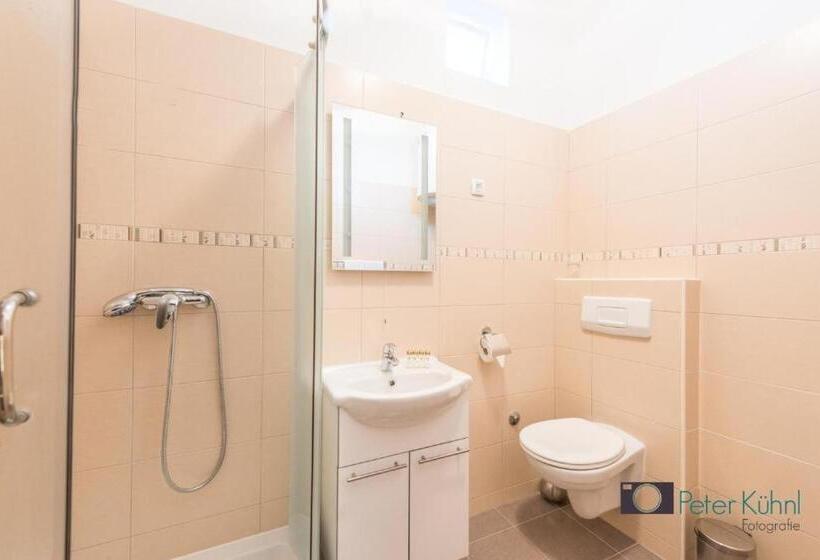 سوییت جونیور لوکس, Refresh Boutique Suites   Central Point