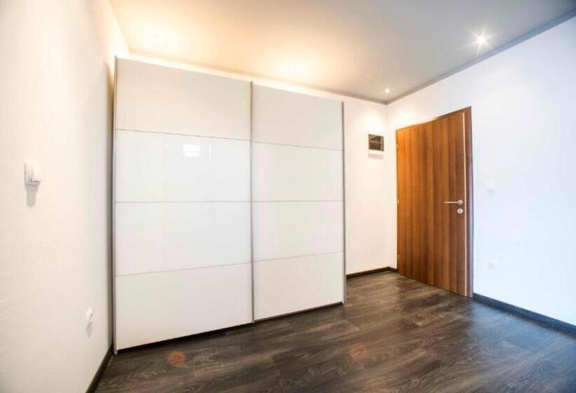 جناح عائلي, Refresh Boutique Suites   Central Point