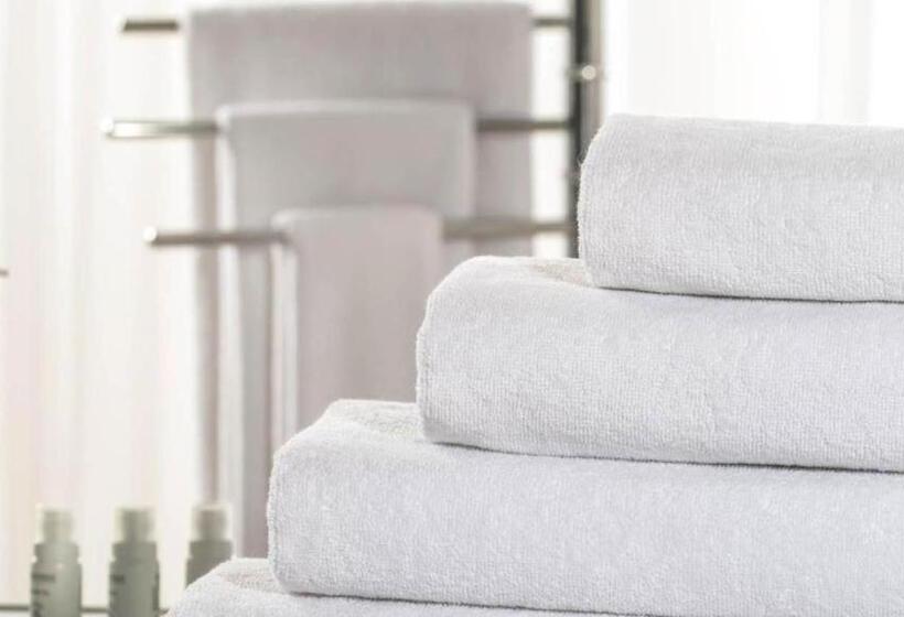سوییت سوپریور با چشم‌انداز دریا, Refresh Boutique Suites   Central Point