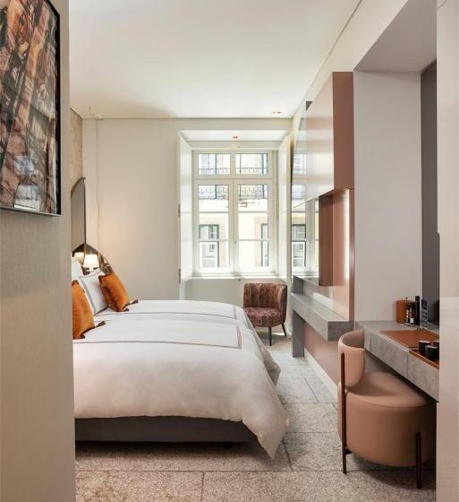 Deluxe Room, Convent Square Lisbon, Vignette Collection, An Ihg